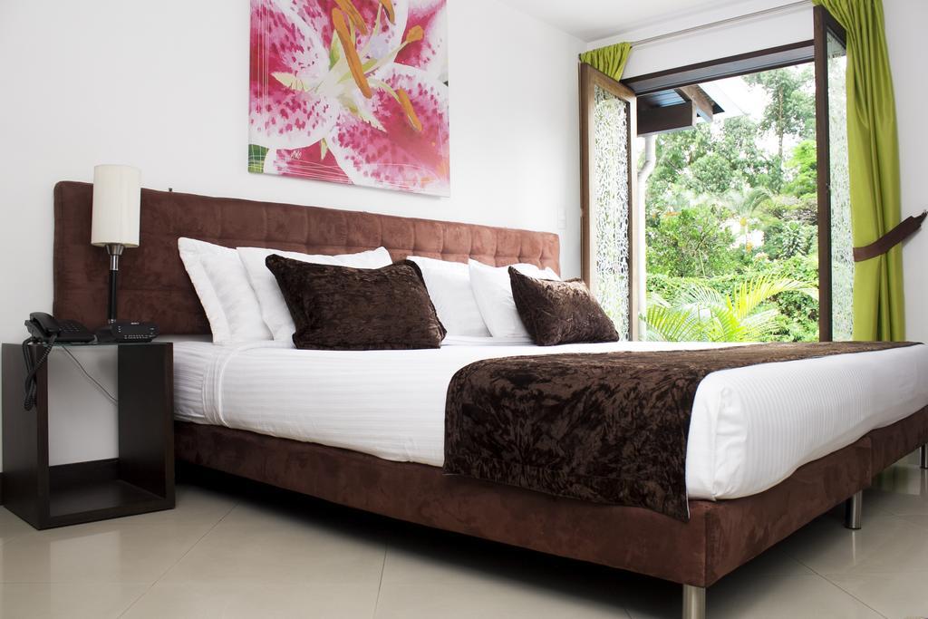 Las Rosas Hotel Boutique Medellín Extérieur photo