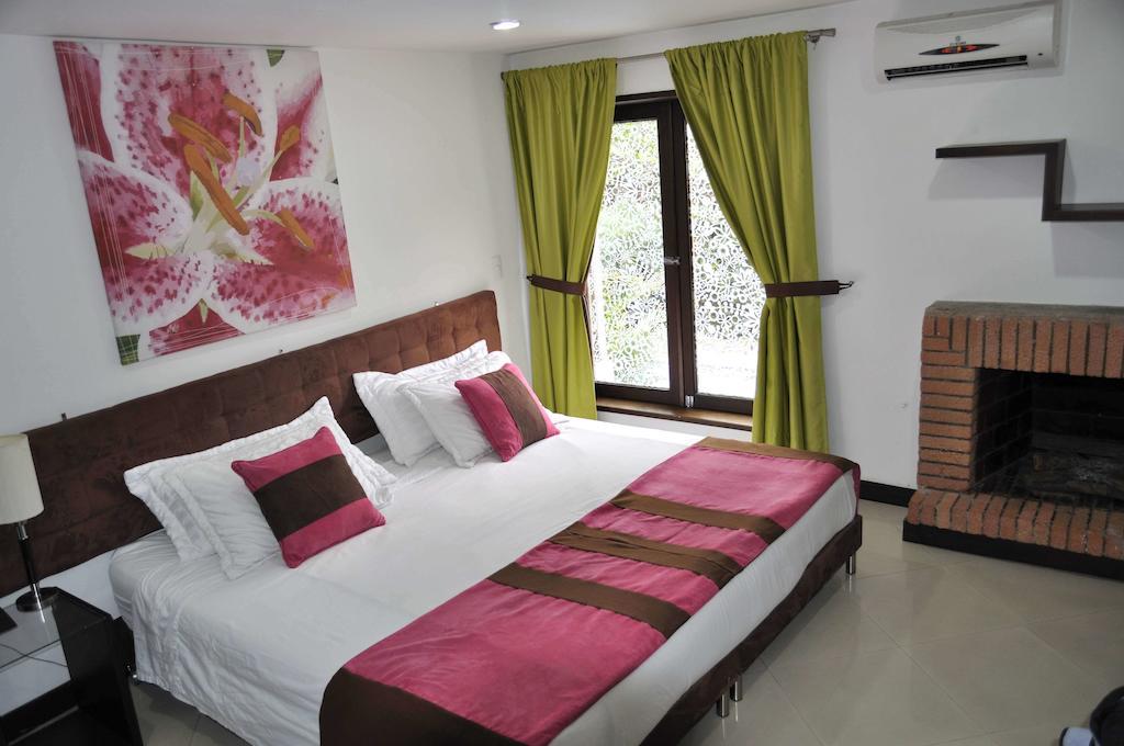 Las Rosas Hotel Boutique Medellín Extérieur photo