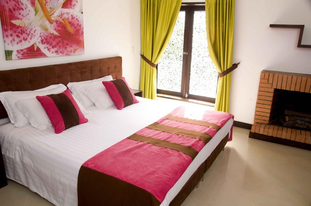 Las Rosas Hotel Boutique Medellín Extérieur photo